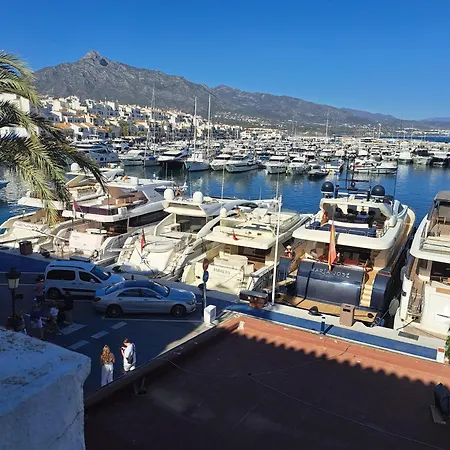 Huge Penthouse With Private Shared Terrace And Kitchen Views ホステル *